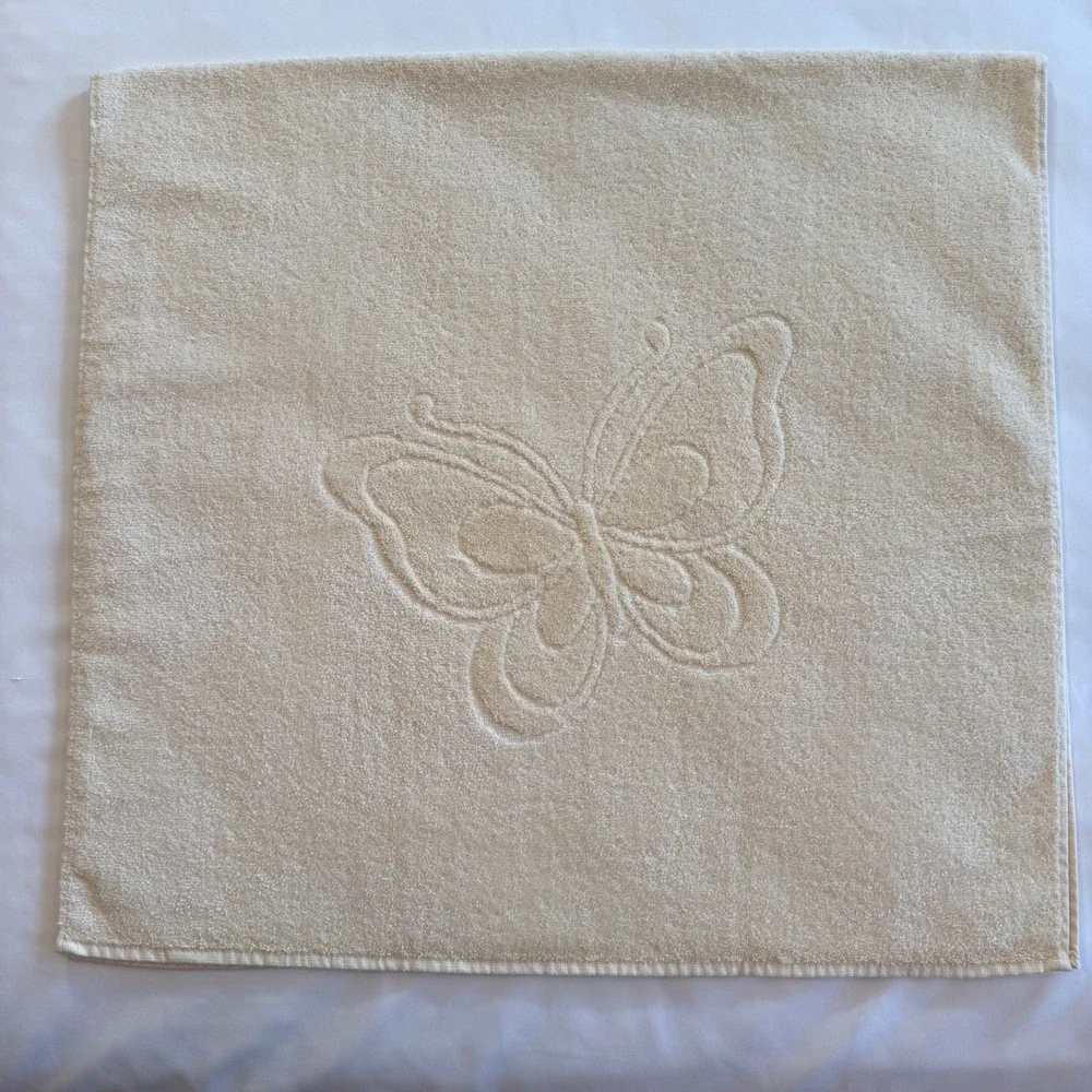 Vintage Royal Family by Cannon Butterfly Bath Towel Cream Beige Embossed 24x44
